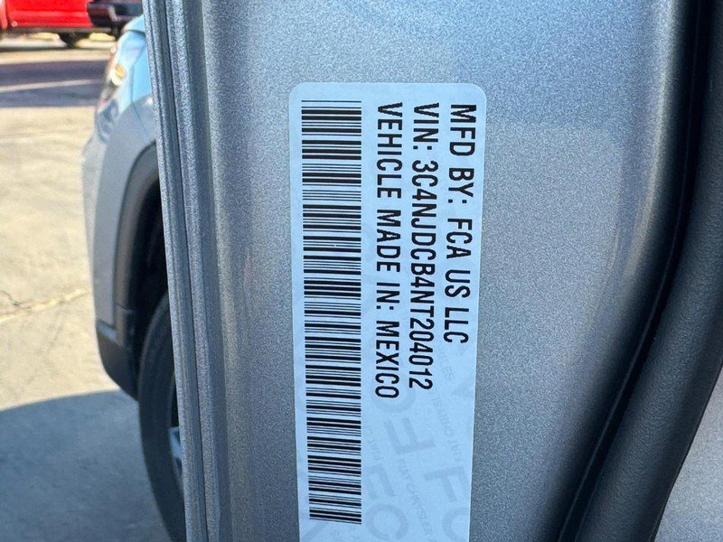 Used 2022 Jeep Compass Limited image 26