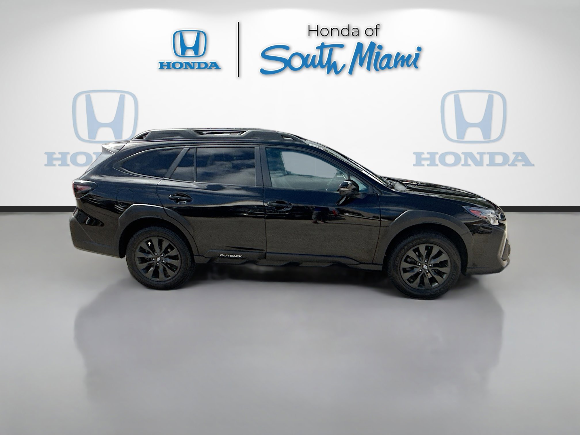 Used 2024 Subaru Outback Onyx Edition image 8