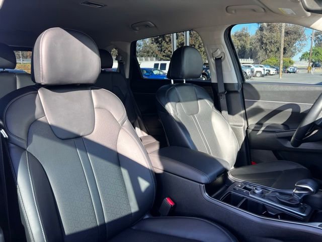 Used 2021 Kia Sorento EX image 28