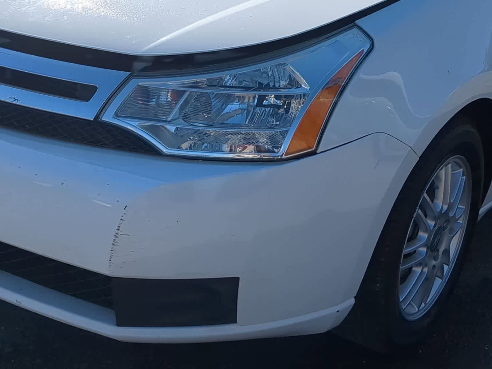 Used 2008 Ford Focus SE FWD image 11