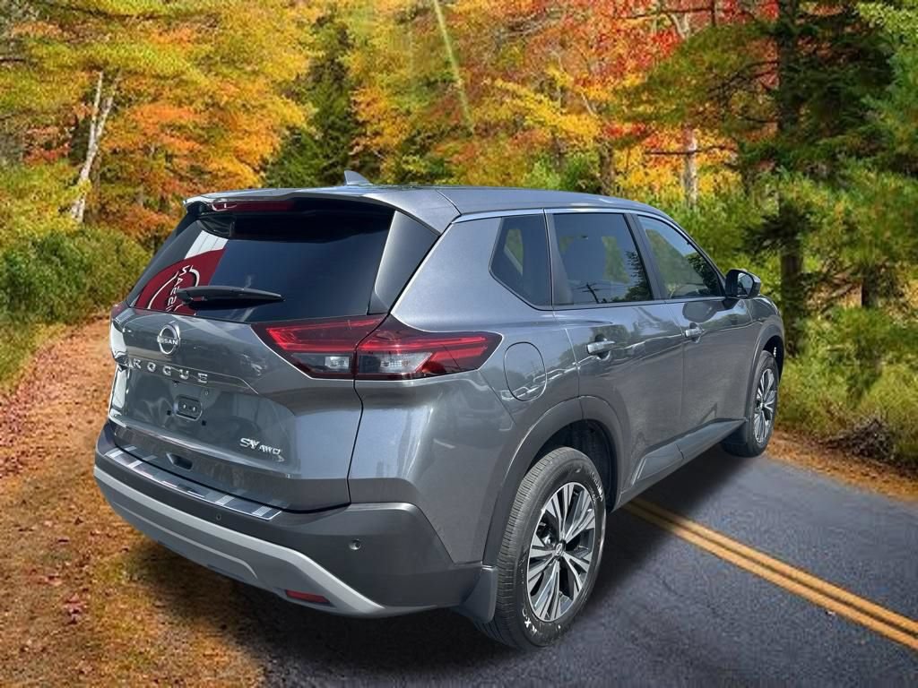 Used 2023 Nissan Rogue SV AWD/4WD image 3