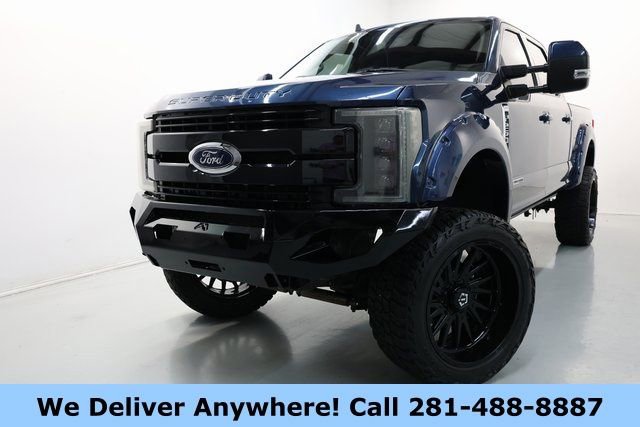 Used 2019 Ford F250 Lariat w/ Lariat Value Package image 2