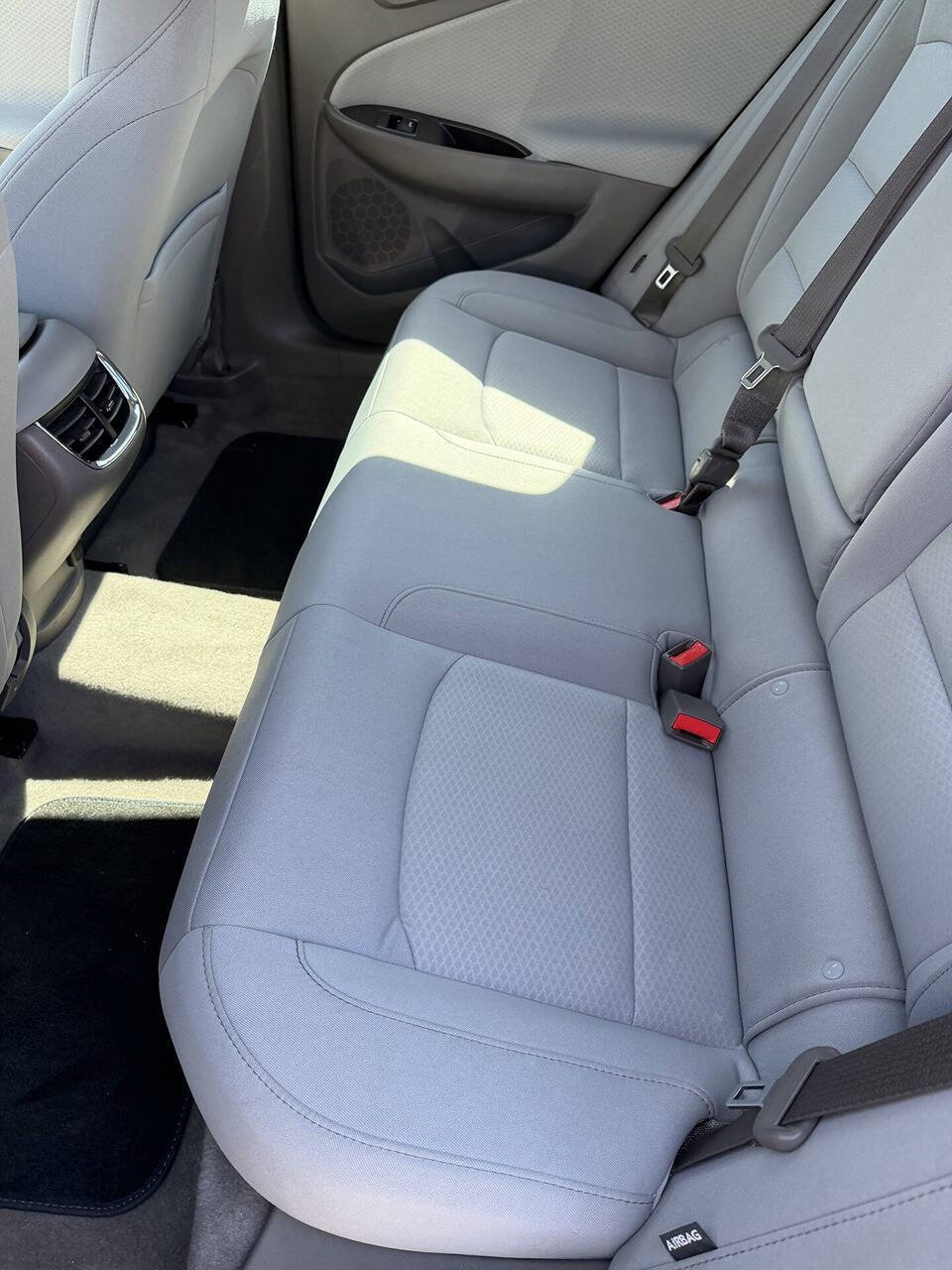 Used 2016 Chevrolet Malibu LT FWD image 22