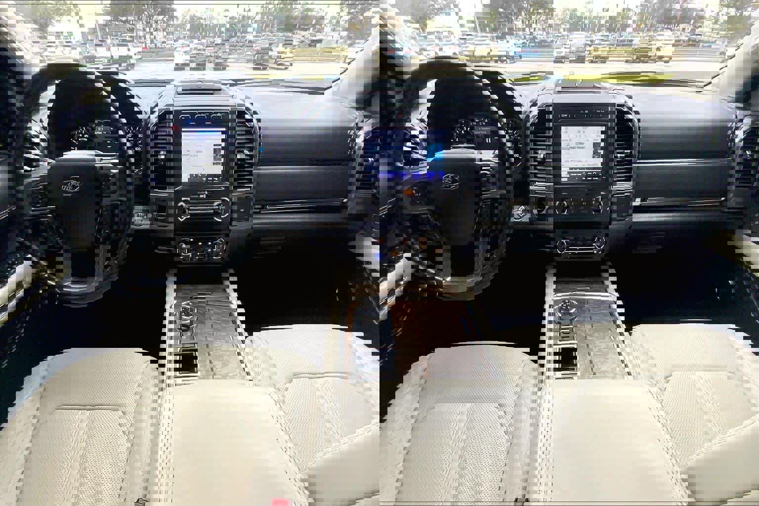 Used 2020 Ford Expedition Platinum image 16