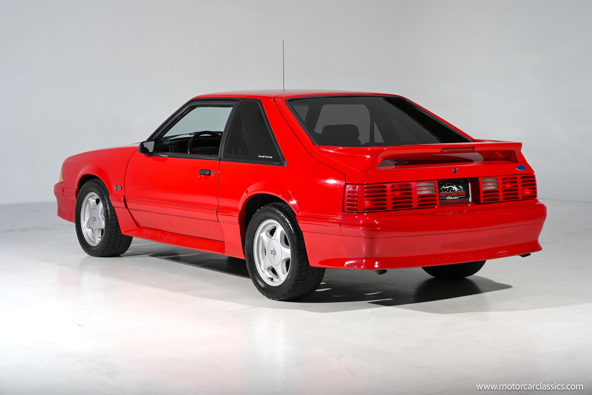 Used 1991 Ford Mustang GT RWD image 4