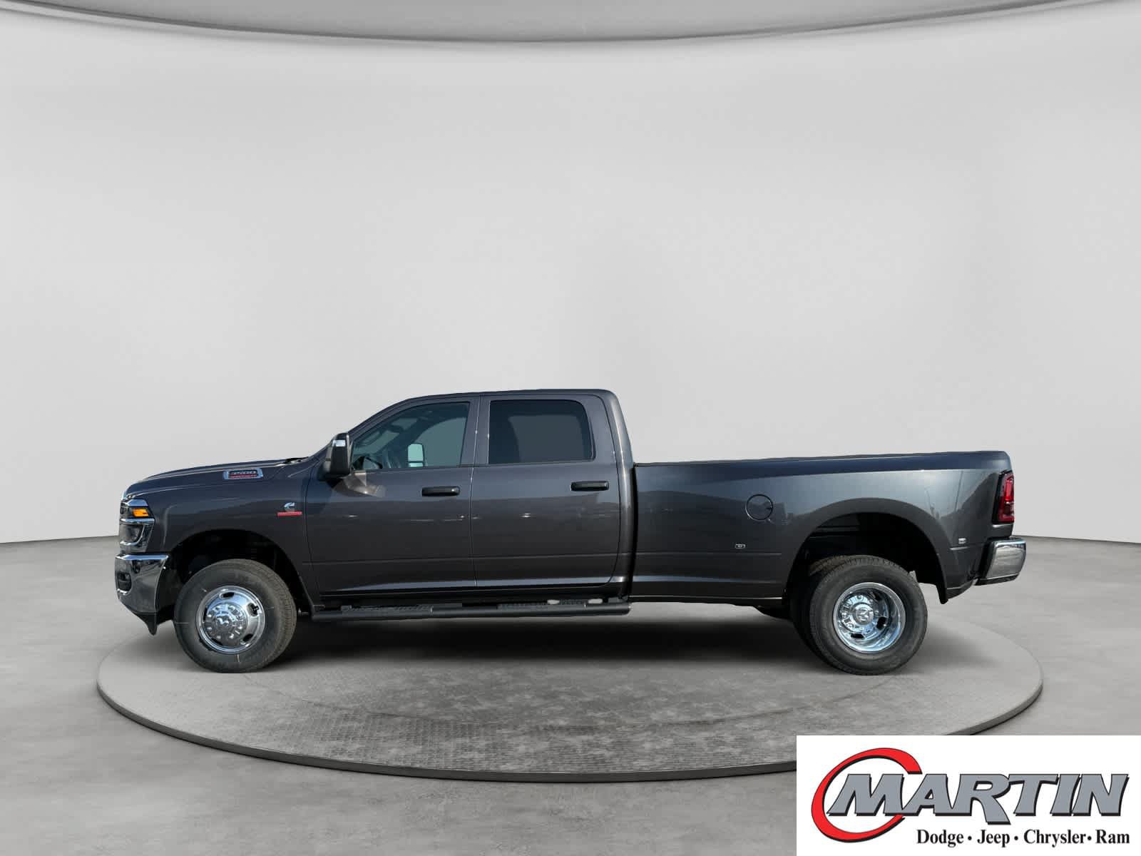 New 2027 RAM 3500 Tradesman AWD/4WD image 8