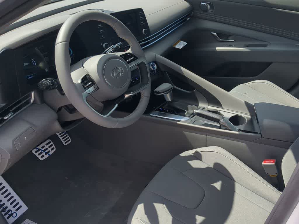New 2026 Hyundai Elantra Sport image 15