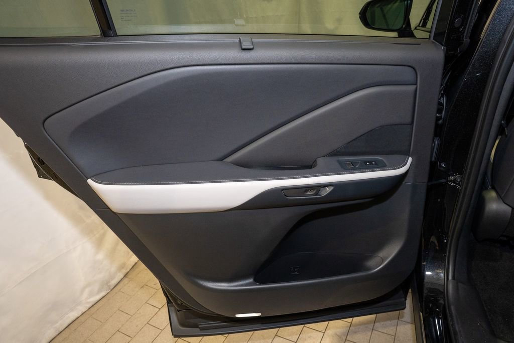 Used 2025 Lexus TX 500h AWD image 12