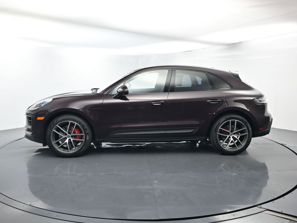 Certified 2026 Porsche Macan S AWD/4WD image 2