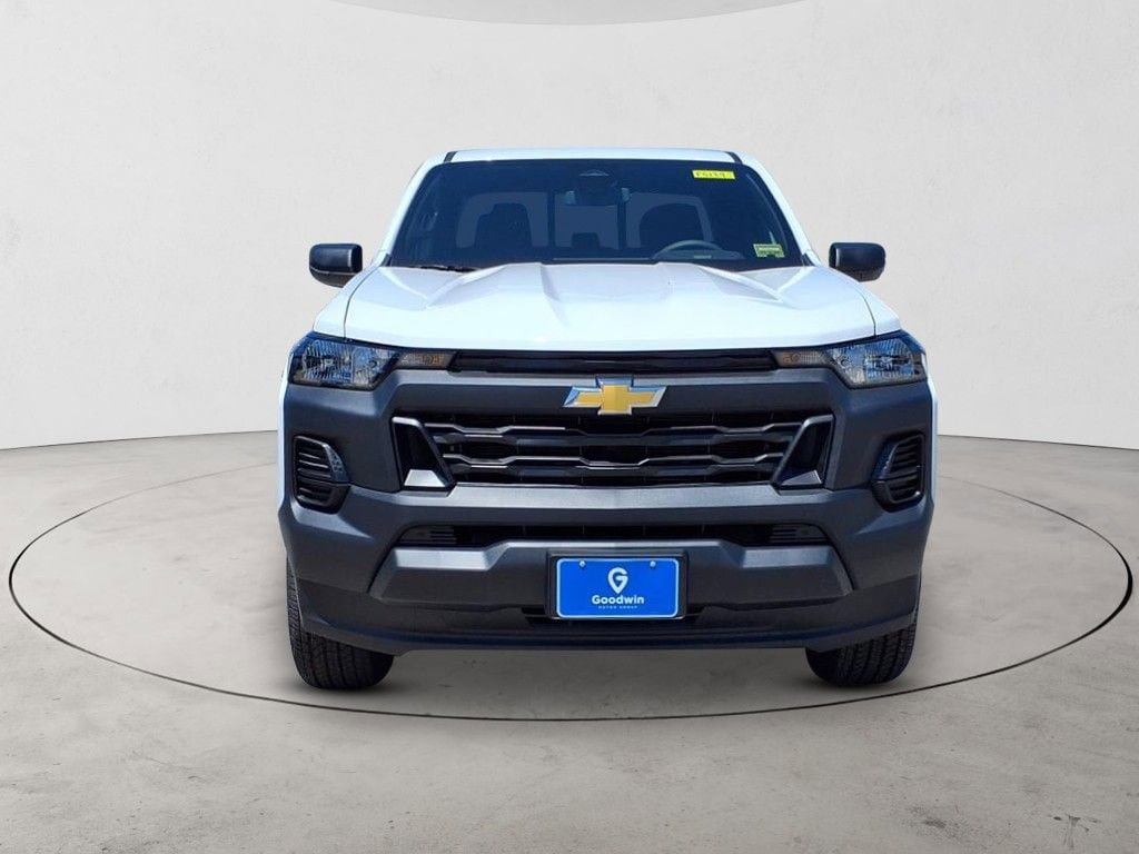 New 2025 Chevrolet Colorado W/T RWD image 2