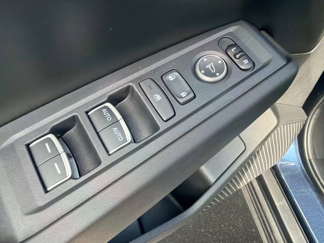 Used 2025 Honda Accord SE image 17