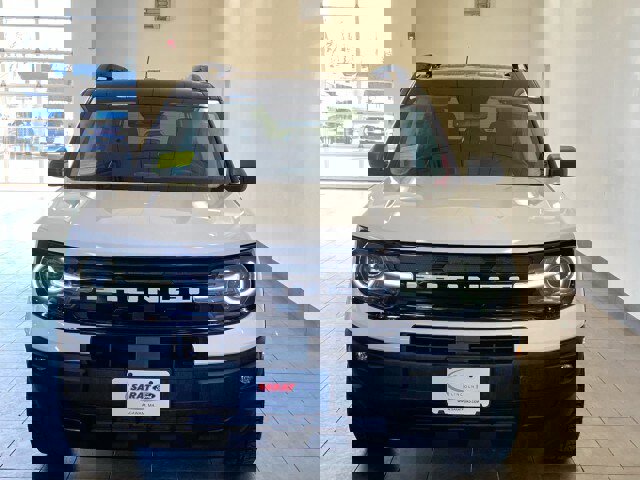 Used 2022 Ford Bronco Sport Outer Banks image 3