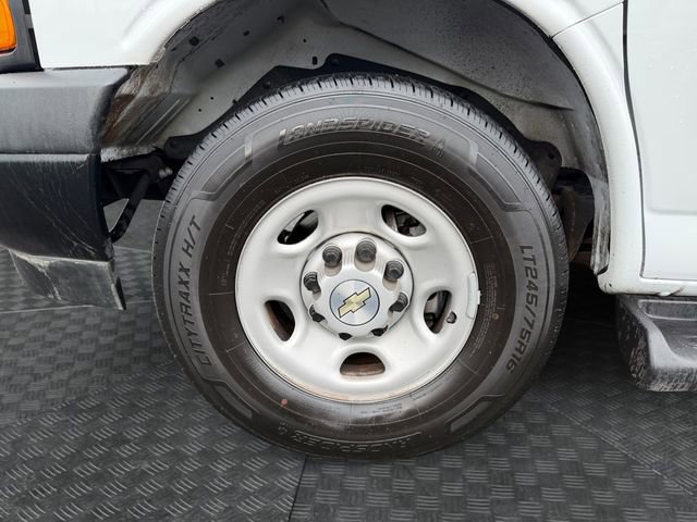 Used 2023 Chevrolet Express 3500 LS image 14