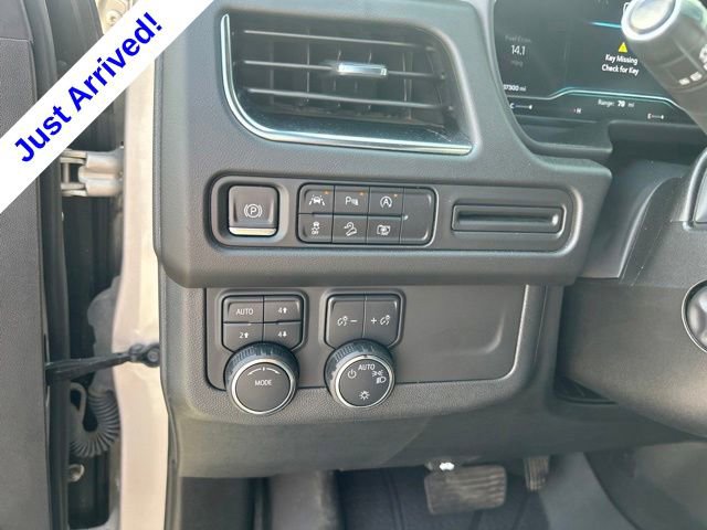 Used 2024 Chevrolet Tahoe Z71 w/ Luxury Package AWD/4WD image 17