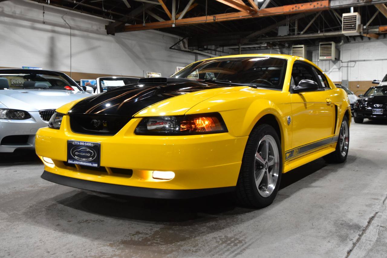 Used 2004 Ford Mustang Mach 1 RWD image 8