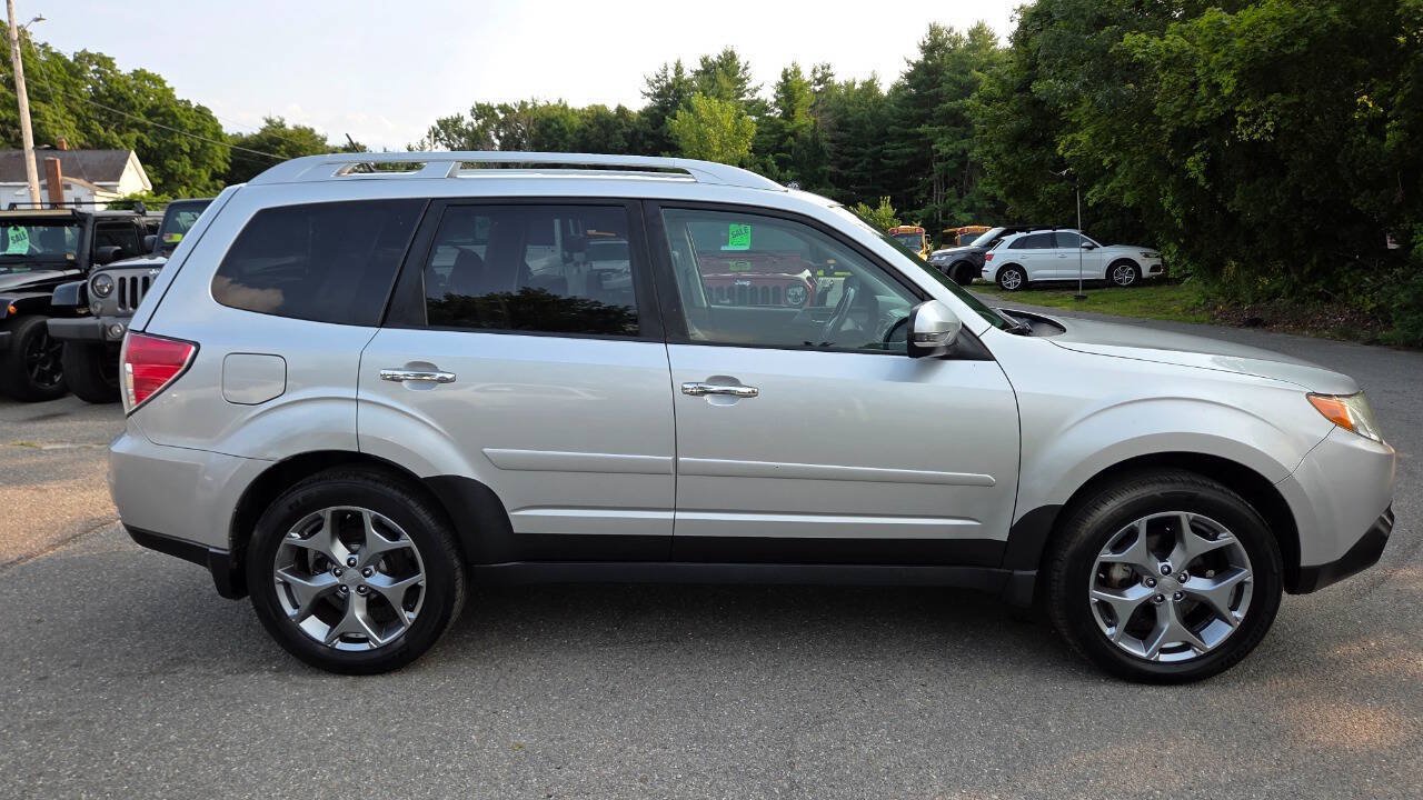 Used 2011 Subaru Forester 2.5X Touring AWD/4WD image 19