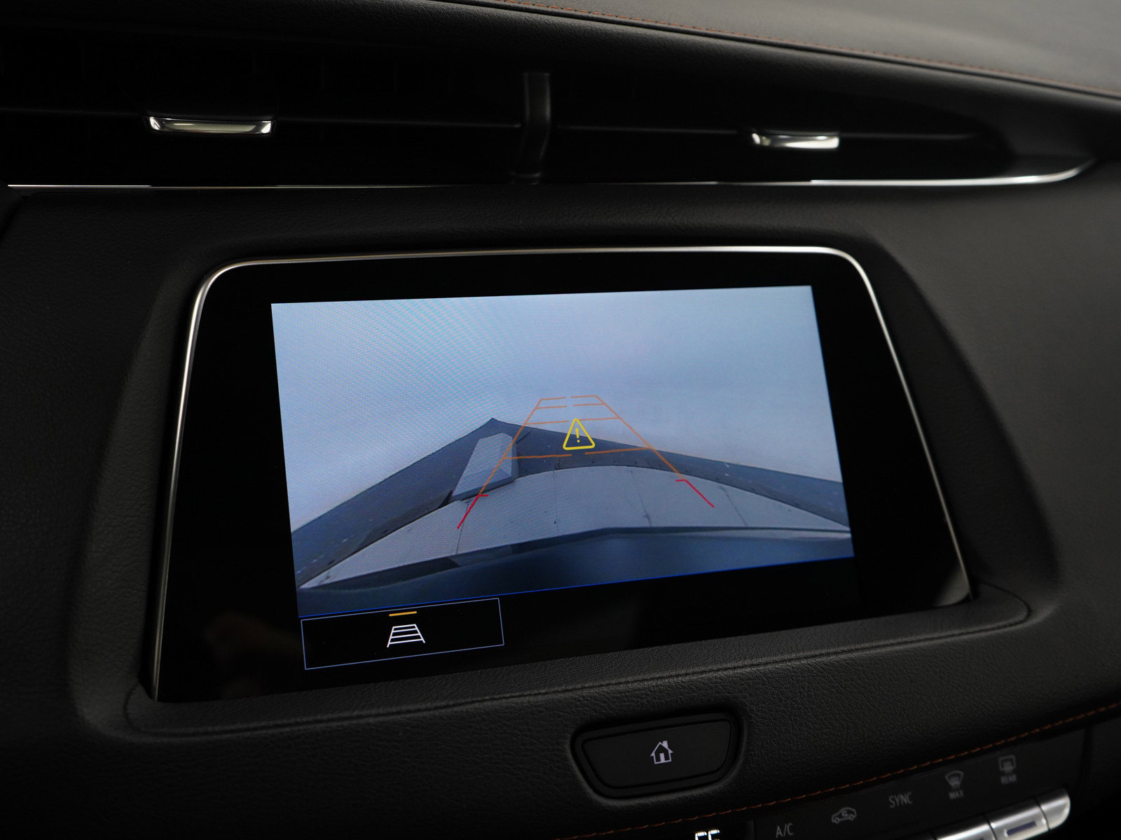 Used 2023 Cadillac XT4 Sport image 22