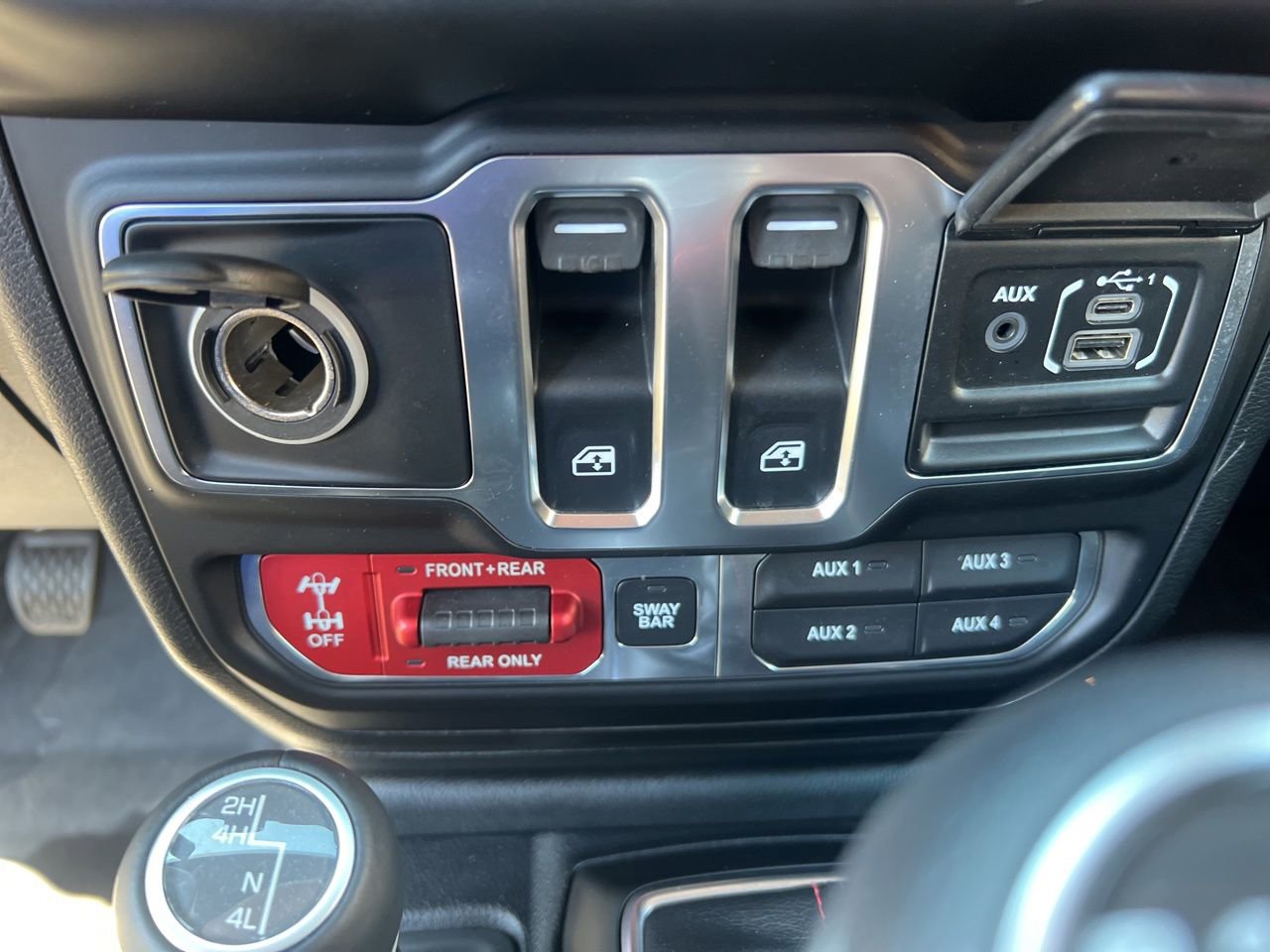 Used 2020 Jeep Wrangler Rubicon w/ LED Lighting Group AWD/4WD image 27