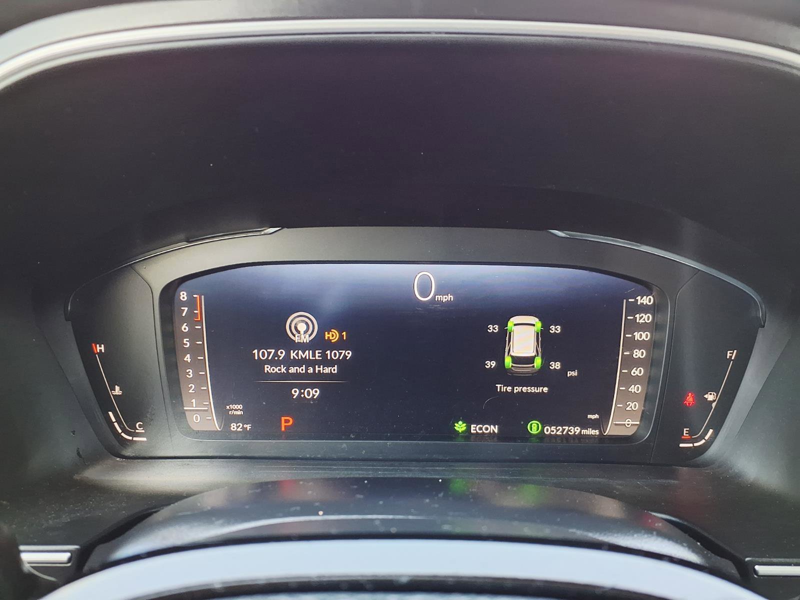 Used 2024 Honda Pilot Elite image 28