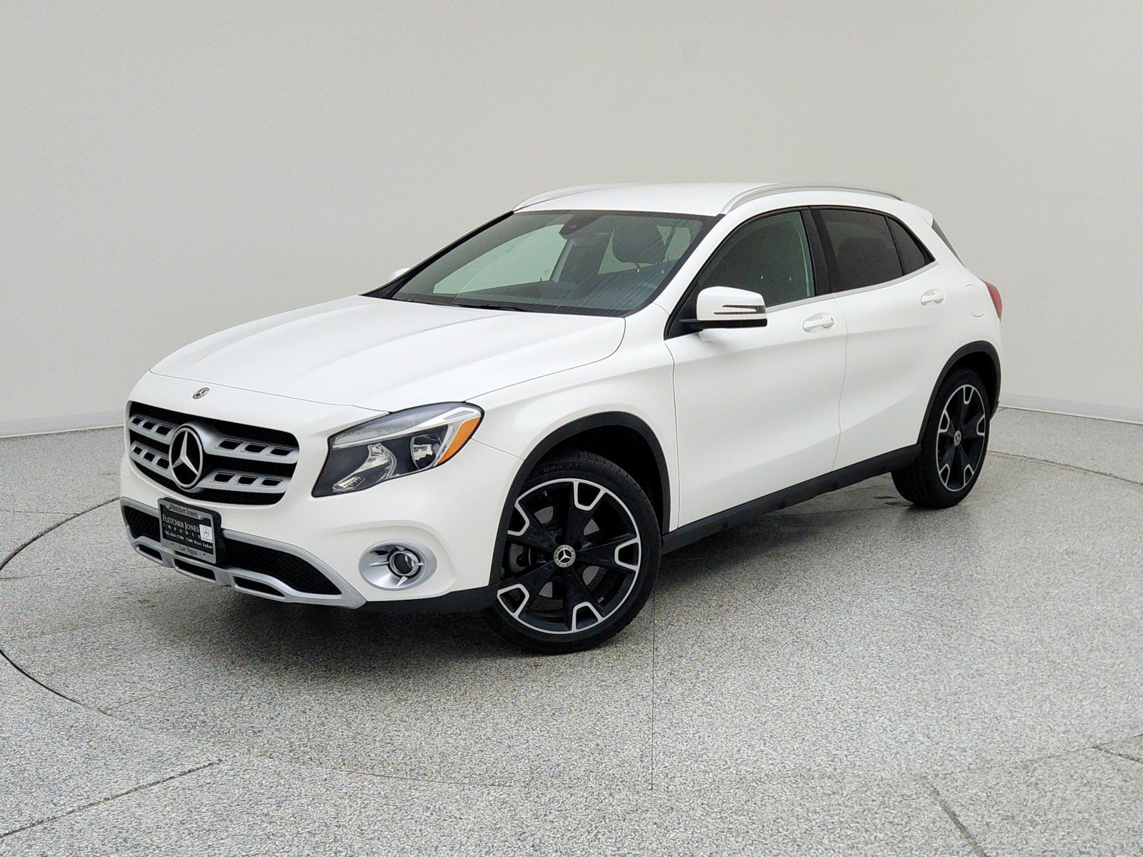 Used 2020 Mercedes-Benz GLA 250 image 1