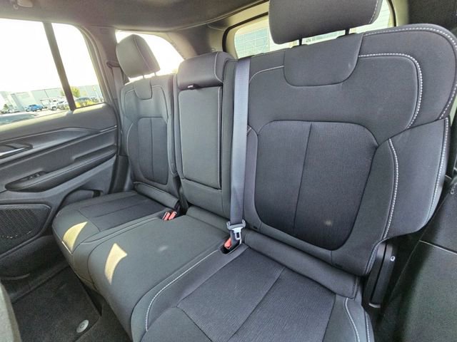 New 2025 Jeep Grand Cherokee Laredo X w/ Trailer Tow Package AWD/4WD image 12