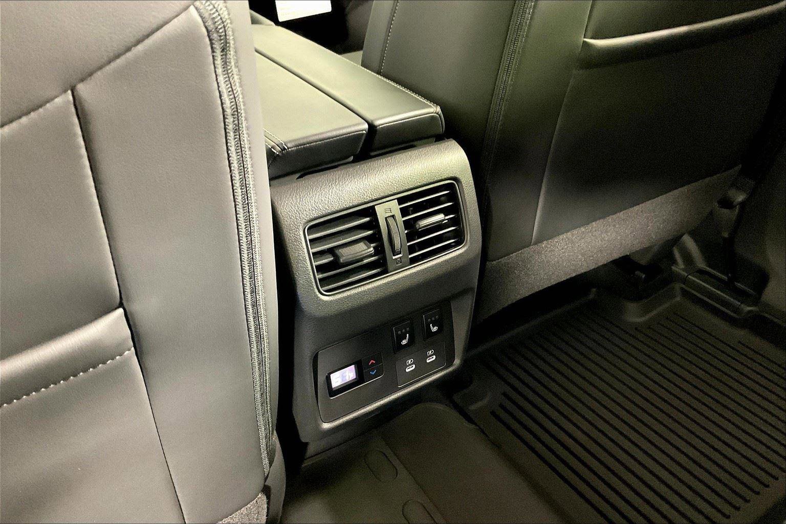 New 2026 Nissan Rogue Platinum w/ Platinum Premium Package image 31