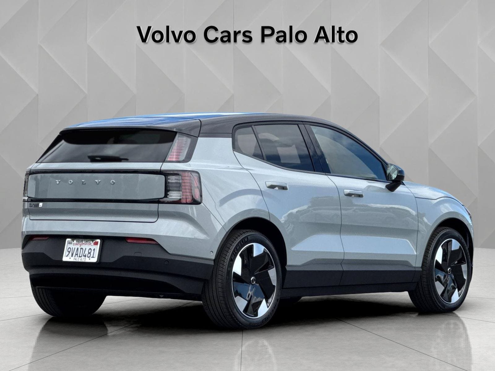Certified 2025 Volvo EX30 Ultra w/ Protection Package Premier AWD/4WD image 3