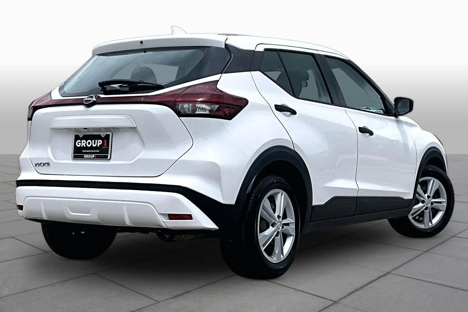 Certified 2022 Nissan Kicks S FWD image 13