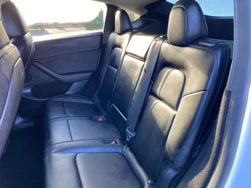 Used 2023 Tesla Model Y Long Range image 26
