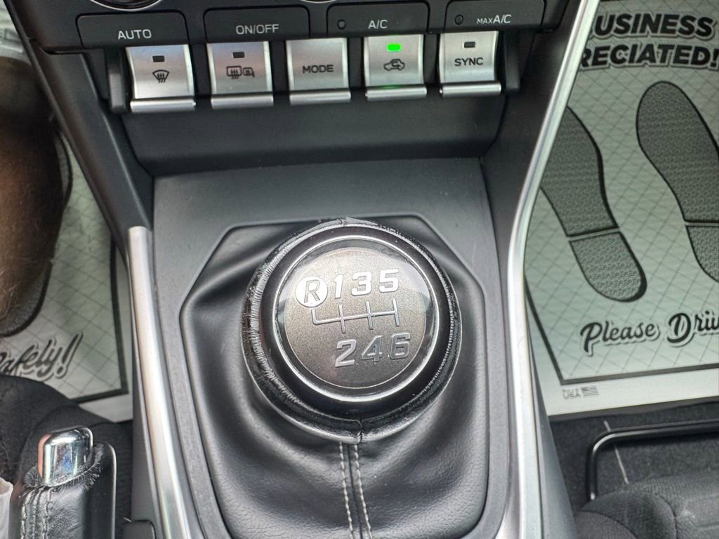 Used 2023 Toyota GR86 RWD image 27