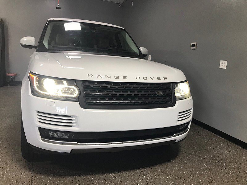 Used 2014 Land Rover Range Rover Supercharged AWD/4WD image 8