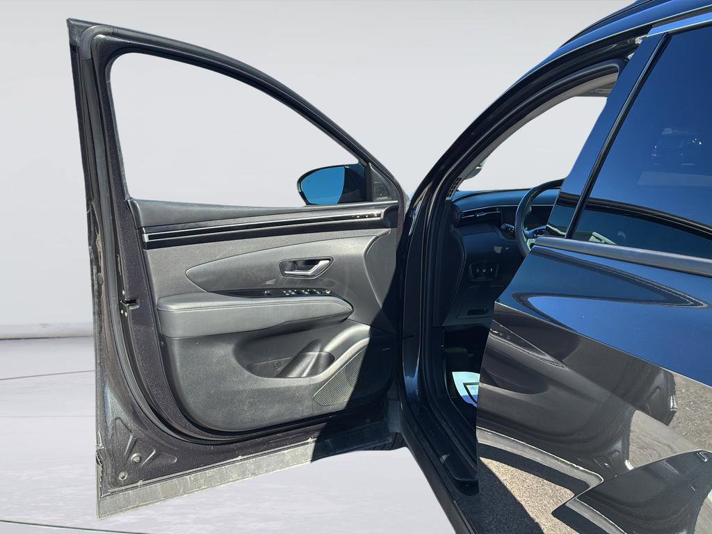 Used 2022 Hyundai Tucson Limited image 11