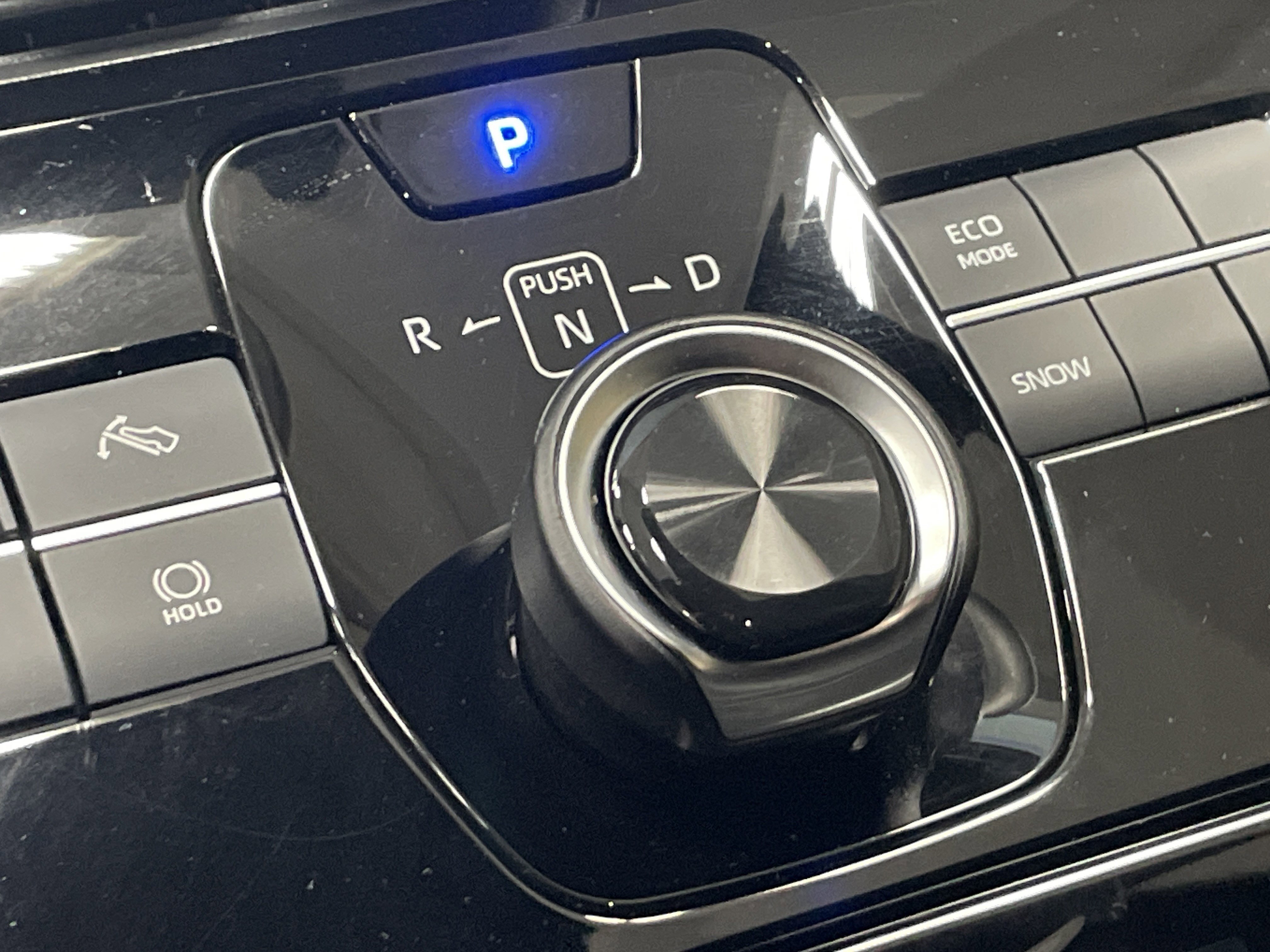 Used 2025 Toyota bZ4X FWD image 26