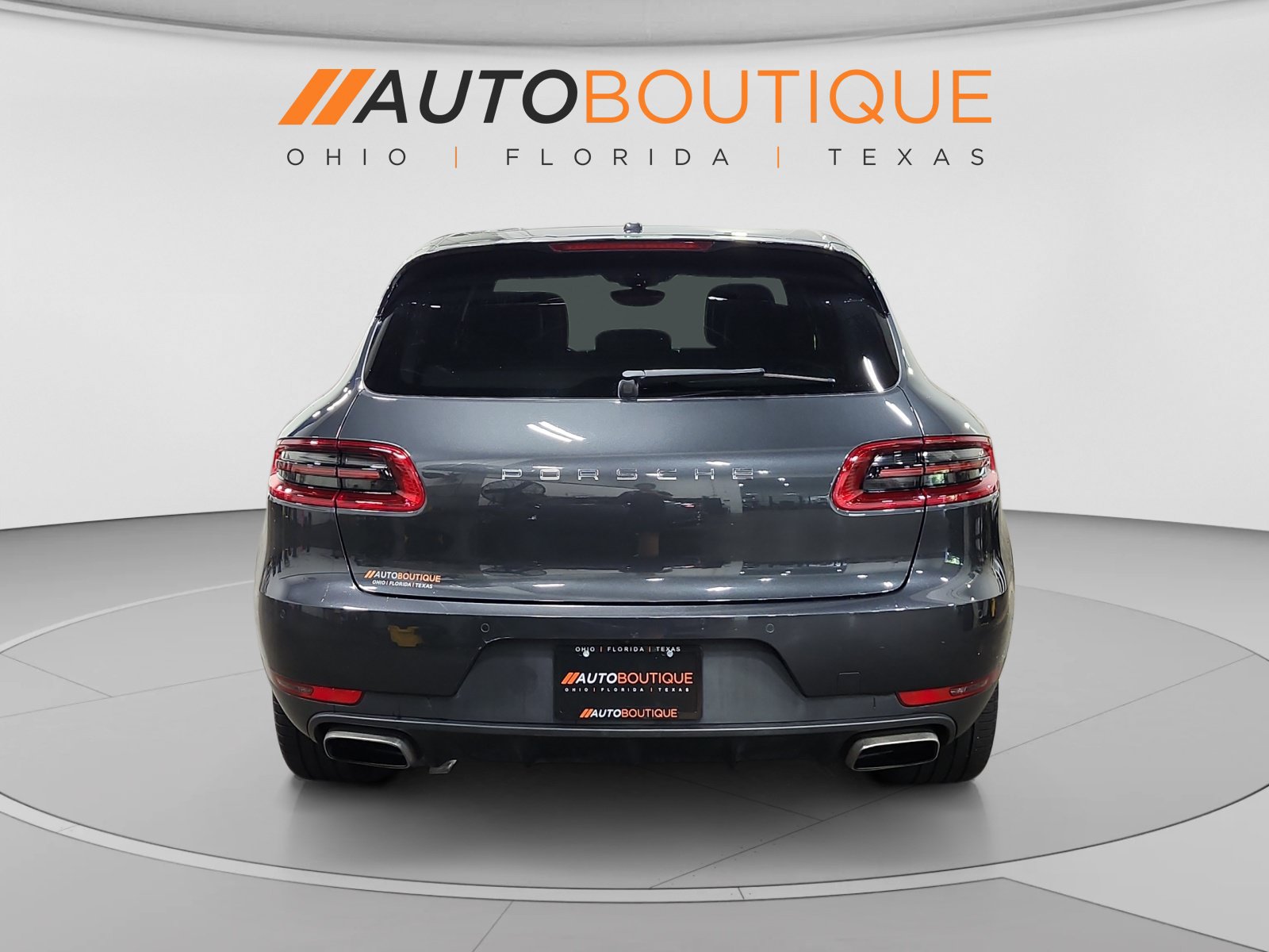 Used 2018 Porsche Macan AWD/4WD image 4