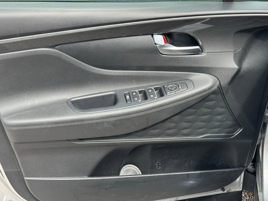 Used 2023 Hyundai Santa Fe SEL image 16