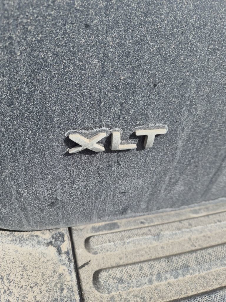 Used 2017 Ford Expedition XLT w/ Equipment Group 202A AWD/4WD image 7