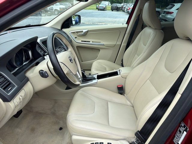 Used 2016 Volvo XC60 T5 Premier AWD/4WD image 14