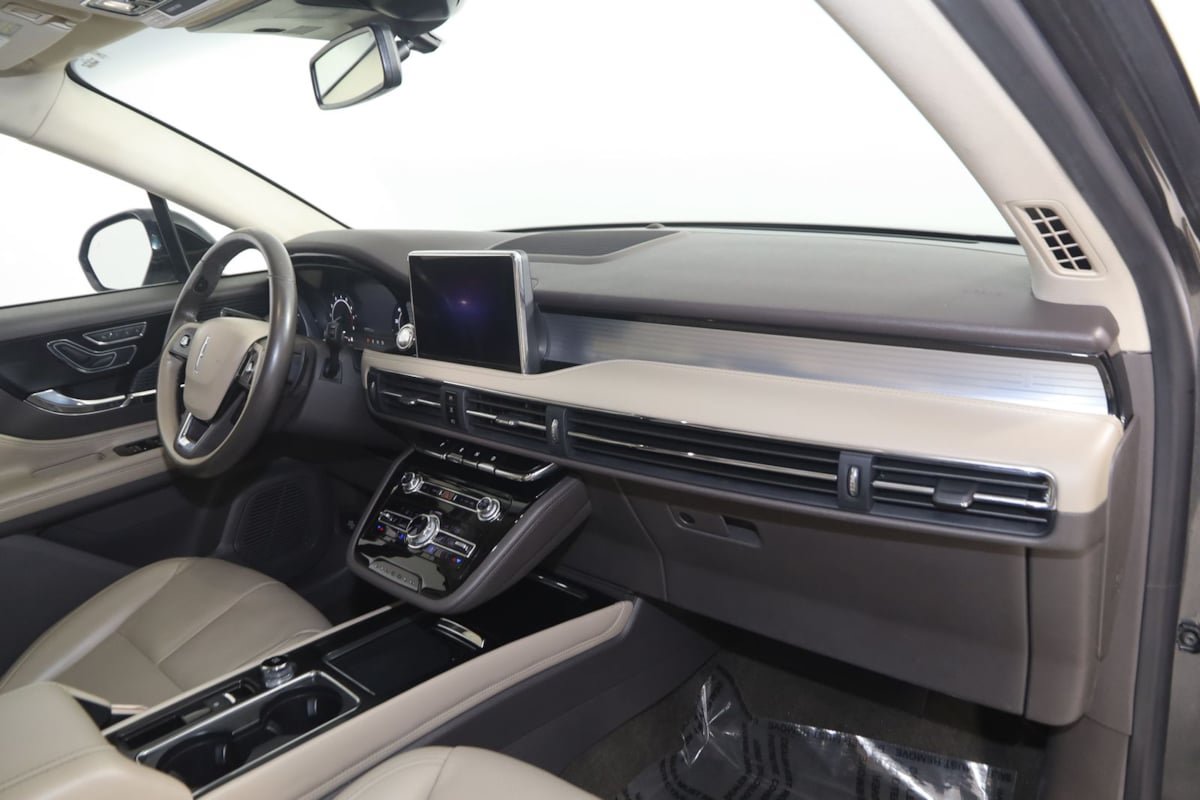 Used 2020 Lincoln Corsair AWD w/ Equipment Group 101A image 41