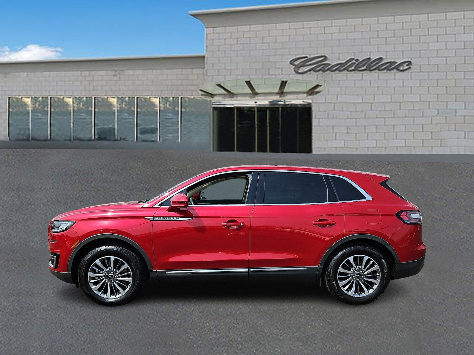 Used 2020 Lincoln Nautilus FWD w/ Equipment Group 101A image 7