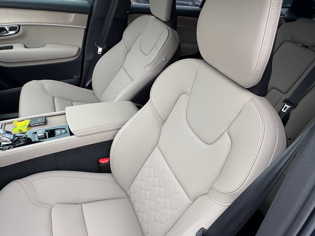 New 2026 Volvo XC90 B6 Plus AWD/4WD image 20