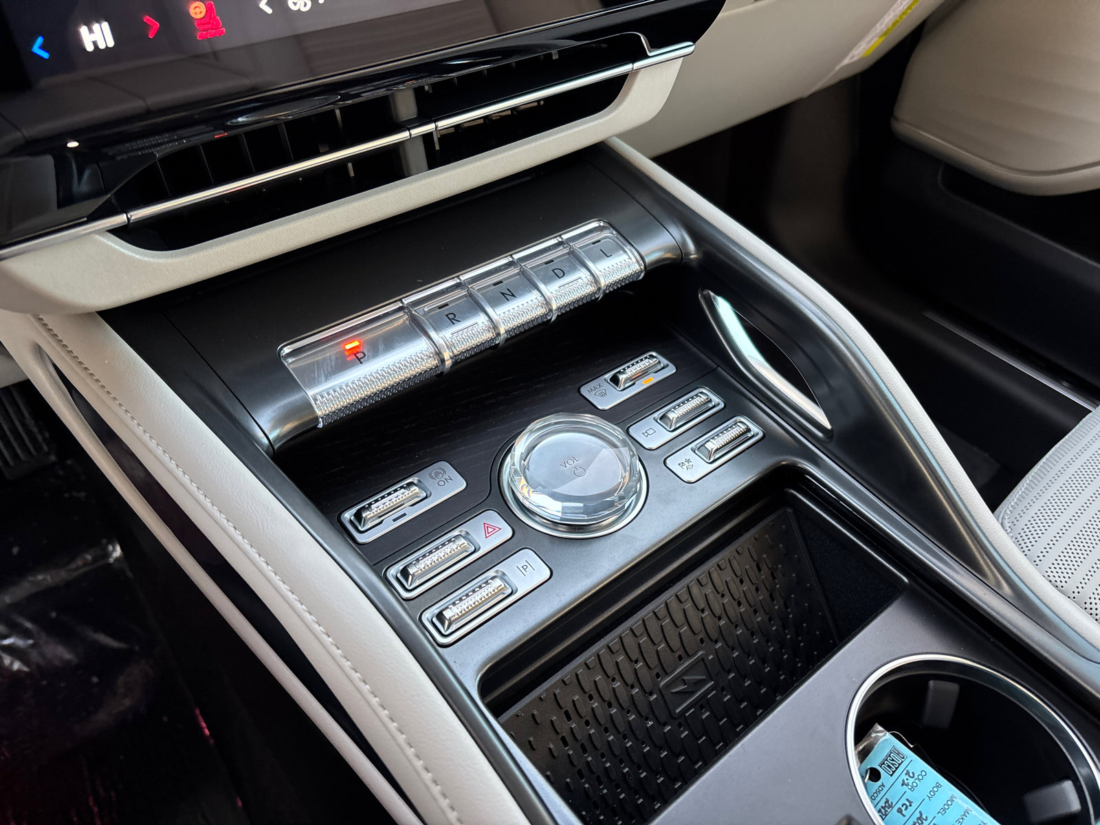 New 2026 Lincoln Nautilus Reserve w/ Jet Appearance Package image 24