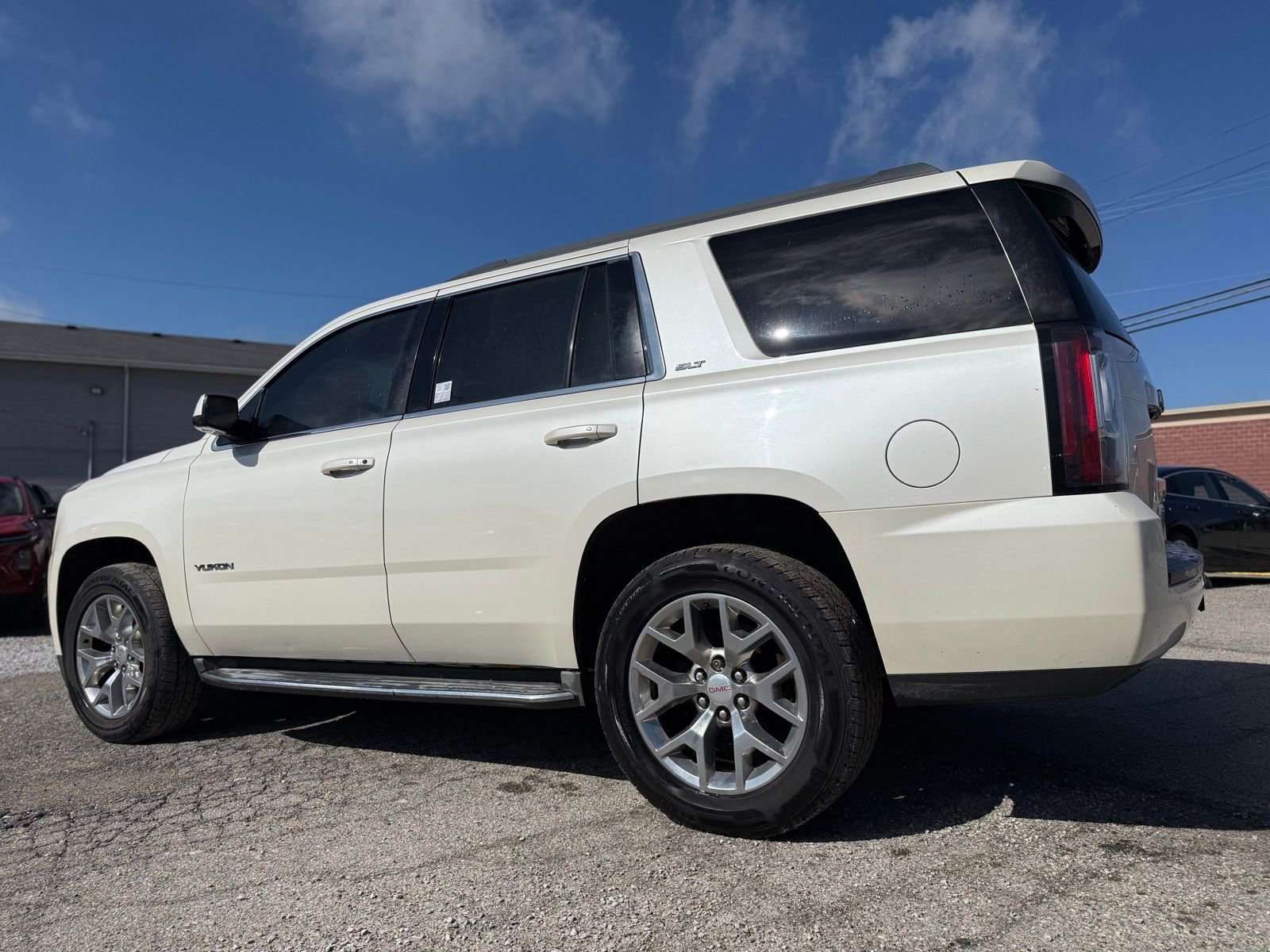 Used 2015 GMC Yukon SLT w/ Open Road Package image 7