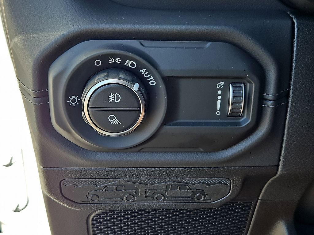 New 2026 Jeep Gladiator Sport image 24