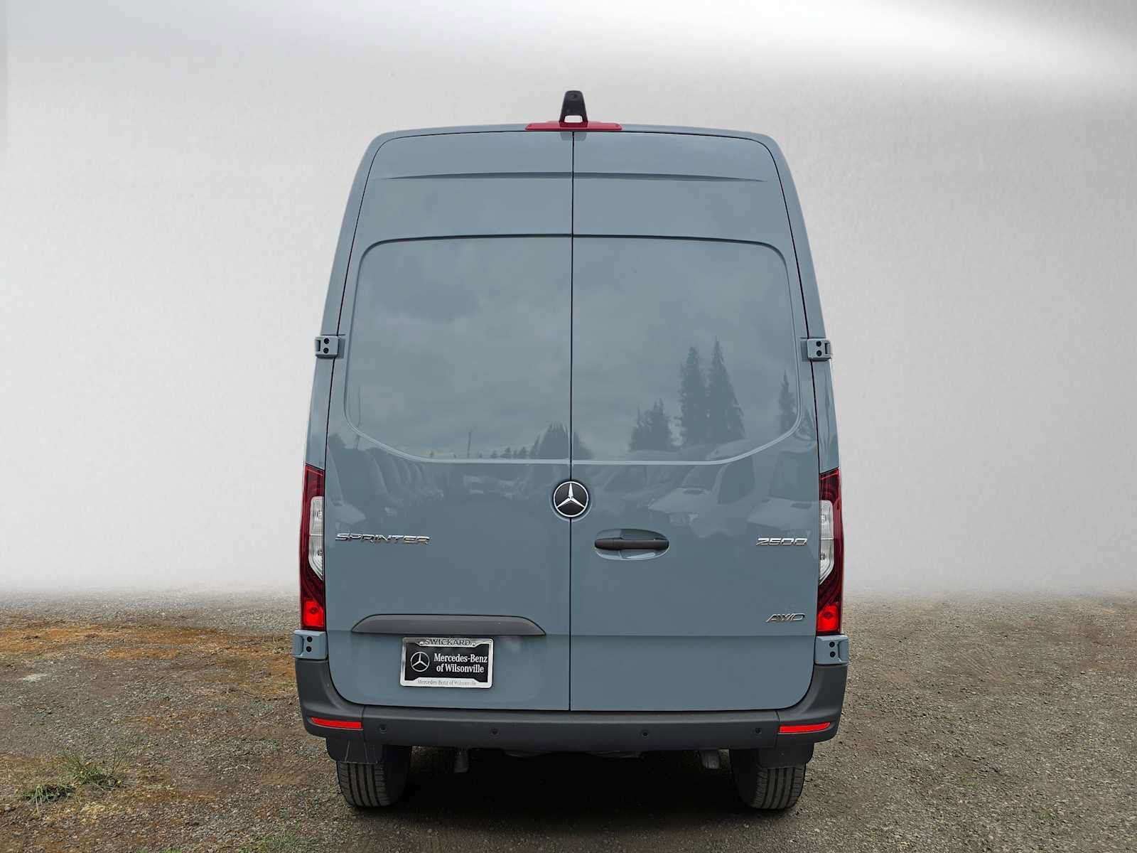 Used 2026 Mercedes-Benz Sprinter 2500 image 4