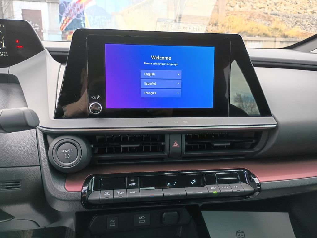 New 2026 Toyota Prius SE image 27
