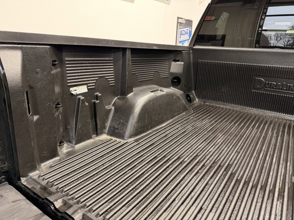 Used 2025 Chevrolet Silverado 1500 LT image 11