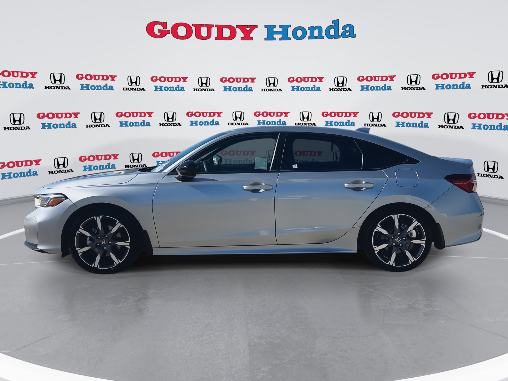 Certified 2025 Honda Civic Sport Touring image 5