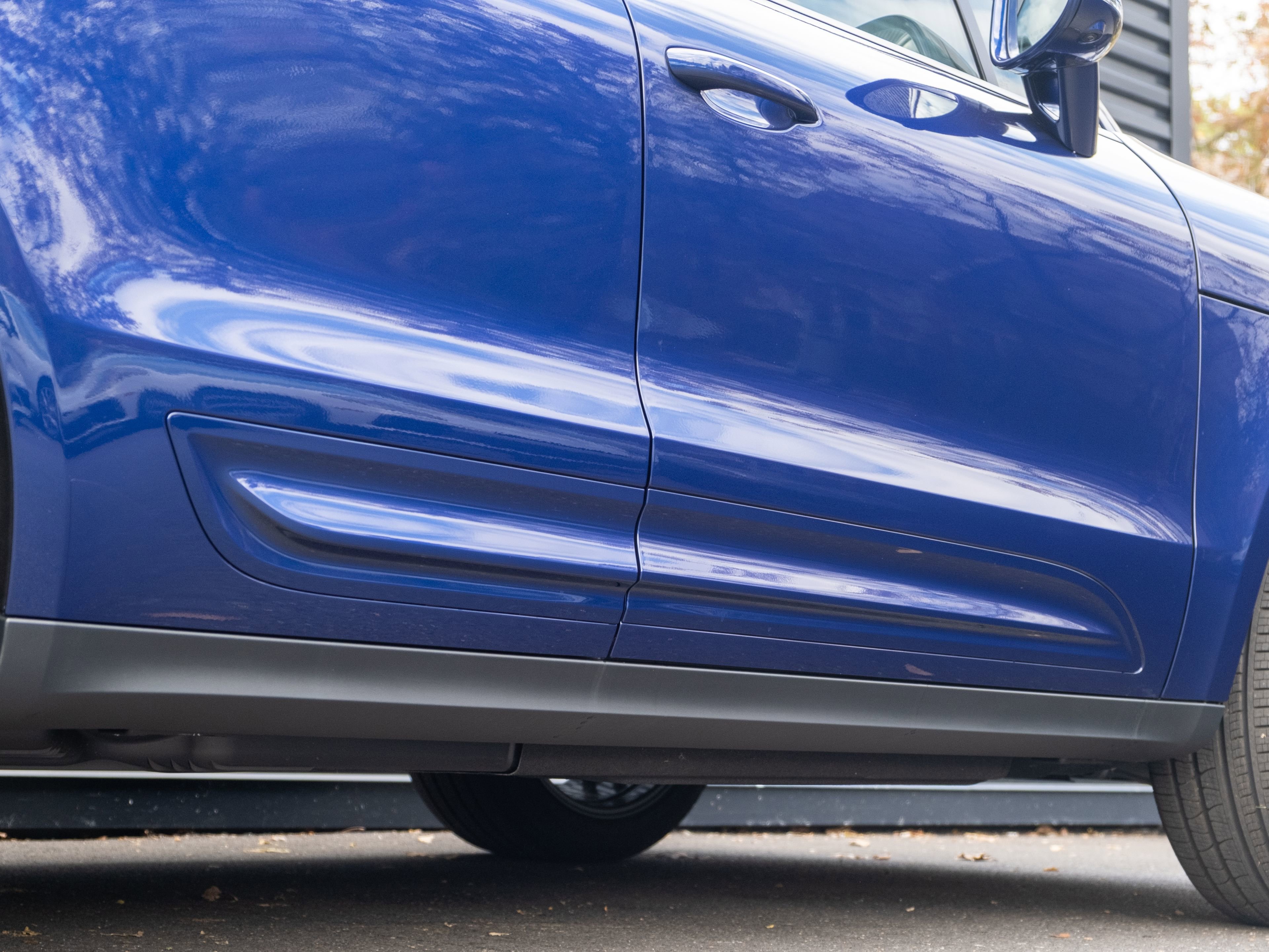 Certified 2026 Porsche Macan AWD/4WD image 36