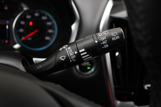 Used 2023 Chevrolet Traverse LT image 14