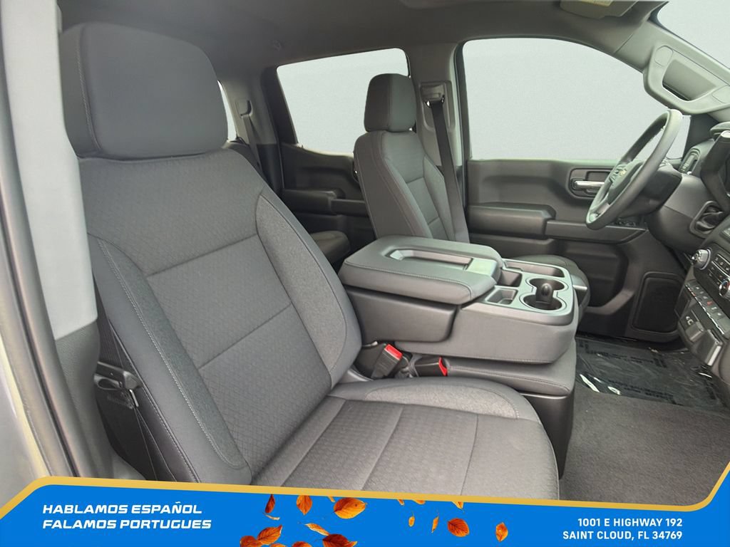 New 2026 Chevrolet Silverado 1500 Custom RWD image 32